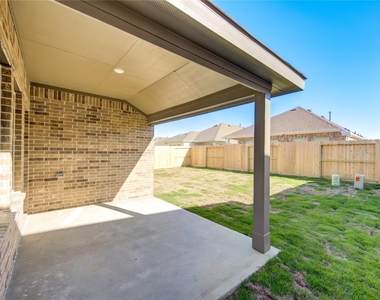 30347 Tall Fescue Drive - Photo Thumbnail 40