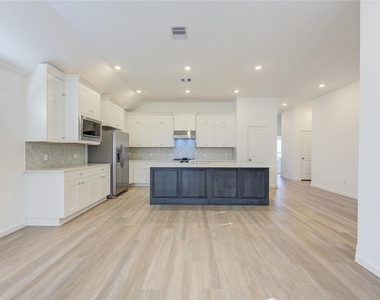 30347 Tall Fescue Drive - Photo Thumbnail 36