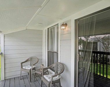 13151 Walden Road - Photo Thumbnail 12