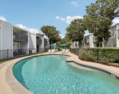 13151 Walden Road - Photo Thumbnail 14