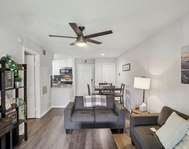 13151 Walden Road - Photo Thumbnail 5
