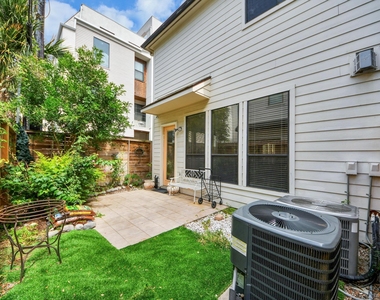605 W Polk Street - Photo Thumbnail 40
