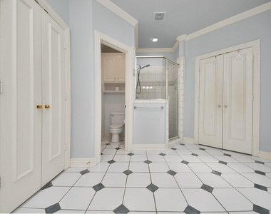 605 W Polk Street - Photo Thumbnail 28