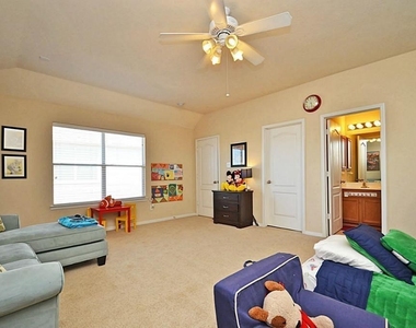 24562 Carlton Springs Lane - Photo Thumbnail 9