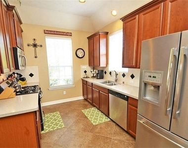 24562 Carlton Springs Lane - Photo Thumbnail 6