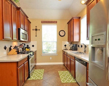 24562 Carlton Springs Lane - Photo Thumbnail 7