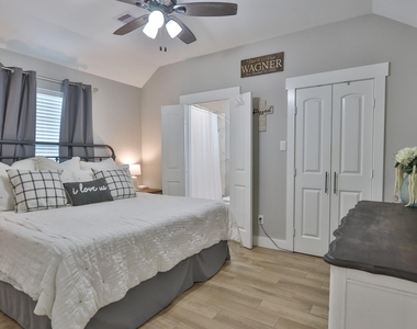 13202 Cardin Street - Photo Thumbnail 13