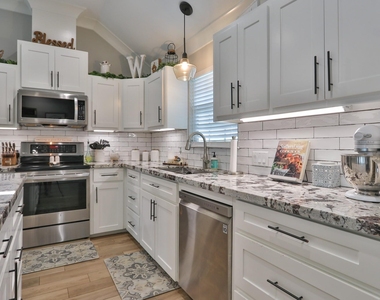 13202 Cardin Street - Photo Thumbnail 11