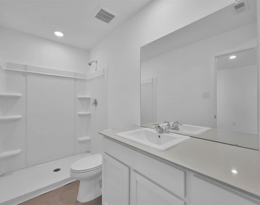18243 Via Aurelia Drive - Photo Thumbnail 11