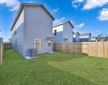 18243 Via Aurelia Drive - Photo Thumbnail 18