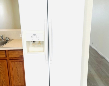 23623 Twisting Falls Drive - Photo Thumbnail 21
