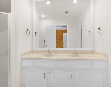 11426 Sageperry Drive - Photo Thumbnail 17