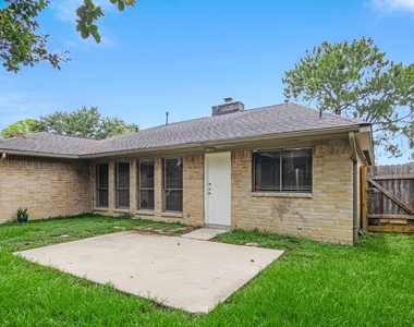 11426 Sageperry Drive - Photo Thumbnail 24