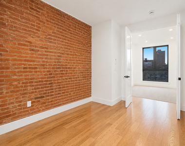 217 South 4th Street - Photo Thumbnail 3