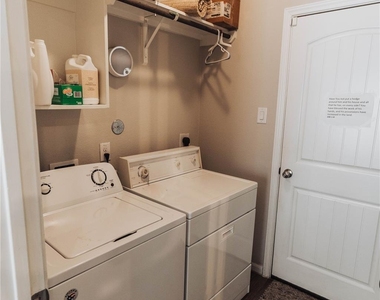 16202 Augusta Oaks Court - Photo Thumbnail 14