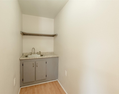 2094 S Robb Street - Photo Thumbnail 10
