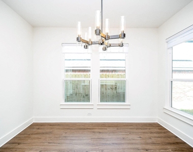 4101 Victoria Avenue - Photo Thumbnail 16