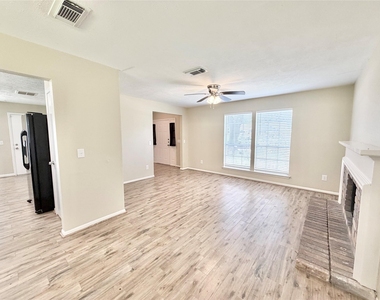 12230 Fetlock Drive - Photo Thumbnail 5