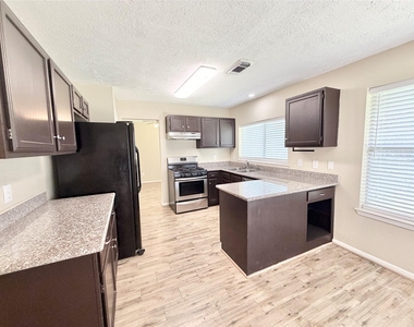 12230 Fetlock Drive - Photo Thumbnail 7