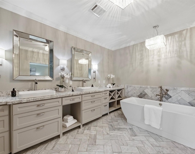 206 N Street - Photo Thumbnail 23