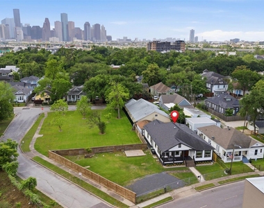 206 N Street - Photo Thumbnail 44