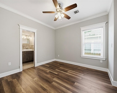 206 N Street - Photo Thumbnail 33