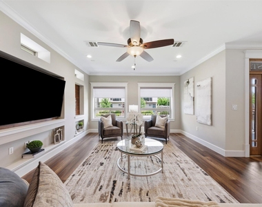 206 N Street - Photo Thumbnail 17
