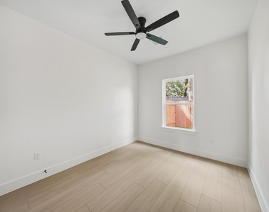 4314 Stassen Street - Photo Thumbnail 8