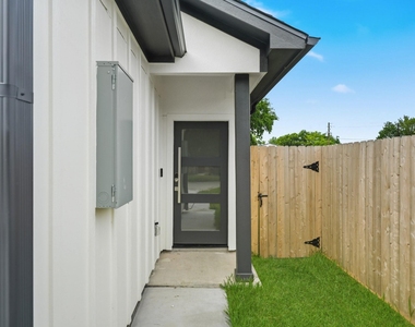 4314 Stassen Street - Photo Thumbnail 1