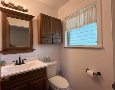 515 Elm Street - Photo Thumbnail 16