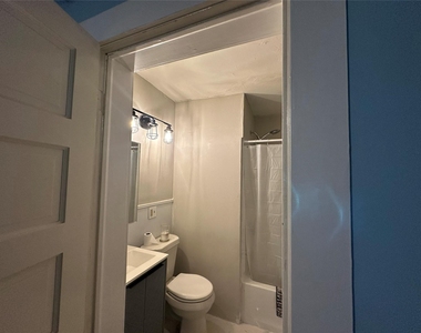 423 N Avenue A - Photo Thumbnail 9