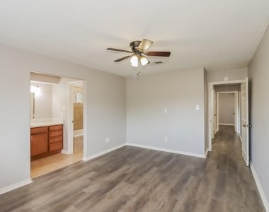 5939 Ollia Circle - Photo Thumbnail 7