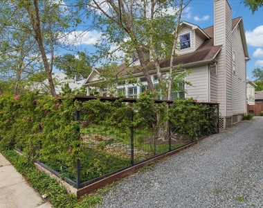 315 W 15th Street - Photo Thumbnail 29
