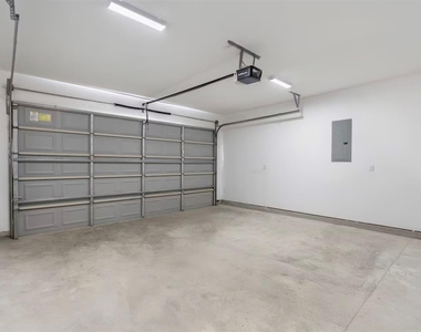 1719 Blodgett Street - Photo Thumbnail 29
