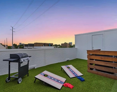 1719 Blodgett Street - Photo Thumbnail 28