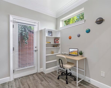 1719 Blodgett Street - Photo Thumbnail 22