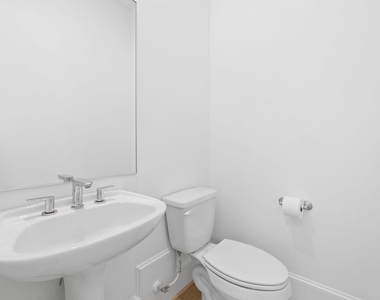 614 Delmar Street - Photo Thumbnail 11