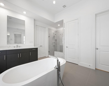 614 Delmar Street - Photo Thumbnail 17