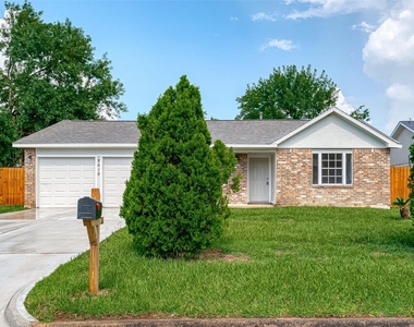 8619 Valley Meadow Drive - Photo Thumbnail 3