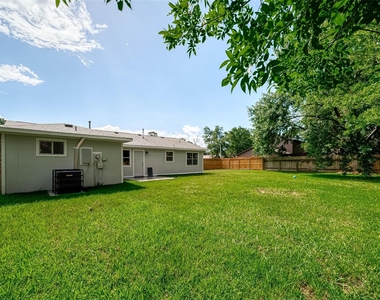 8619 Valley Meadow Drive - Photo Thumbnail 36