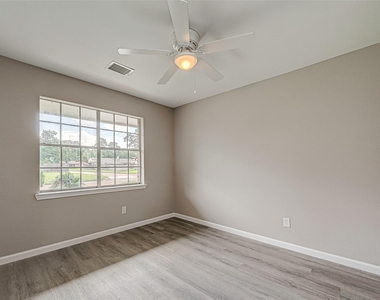 8619 Valley Meadow Drive - Photo Thumbnail 9
