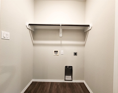 26471 Joy Village Drive - Photo Thumbnail 8