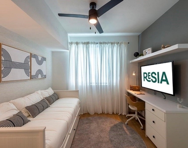 18036 Park Row Blvd - Photo Thumbnail 4