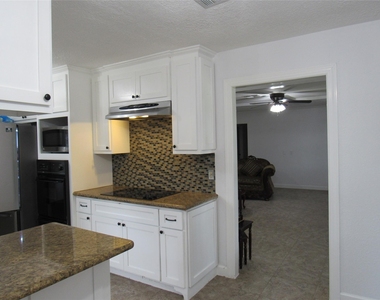 3220 Clayhead - Photo Thumbnail 1