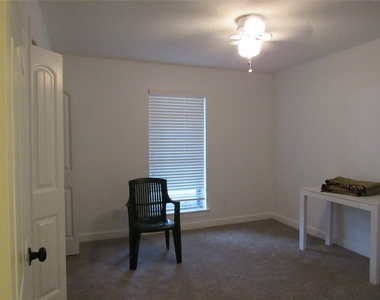 3220 Clayhead - Photo Thumbnail 5