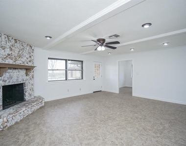 3220 Clayhead - Photo Thumbnail 16