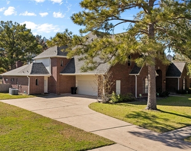 21203 Lochmere Lane - Photo Thumbnail 2