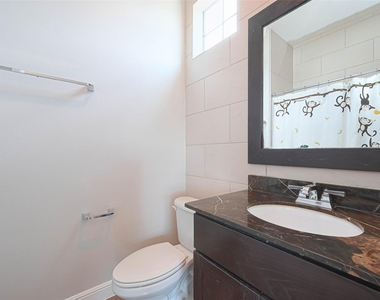 1739 Oakdale Street - Photo Thumbnail 40