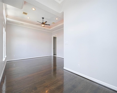 1739 Oakdale Street - Photo Thumbnail 31