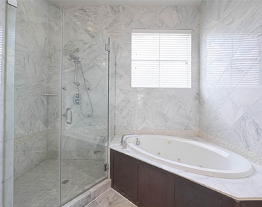 1739 Oakdale Street - Photo Thumbnail 34